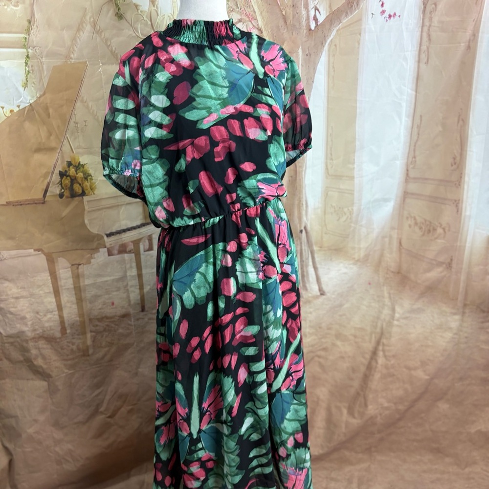 NEW Torrid Chiffon Green and Pink Ruched Midi Dress Fit and Flare - Picture 8 of 13